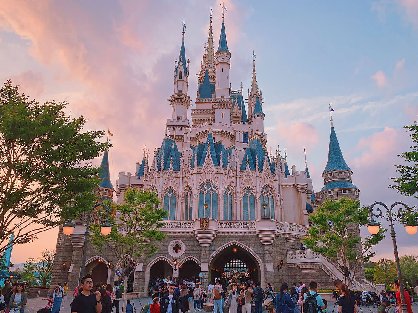 Các cơ sở giải trí tại Nhật tăng giá vé vào cửa nửa đầu năm 2024 tokyo-disneyland